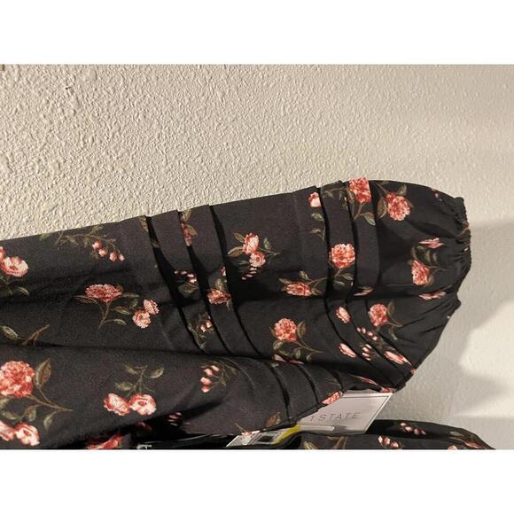 Chic Black Floral Blouse by 1.STATE - Medium - Picture 2 of 5